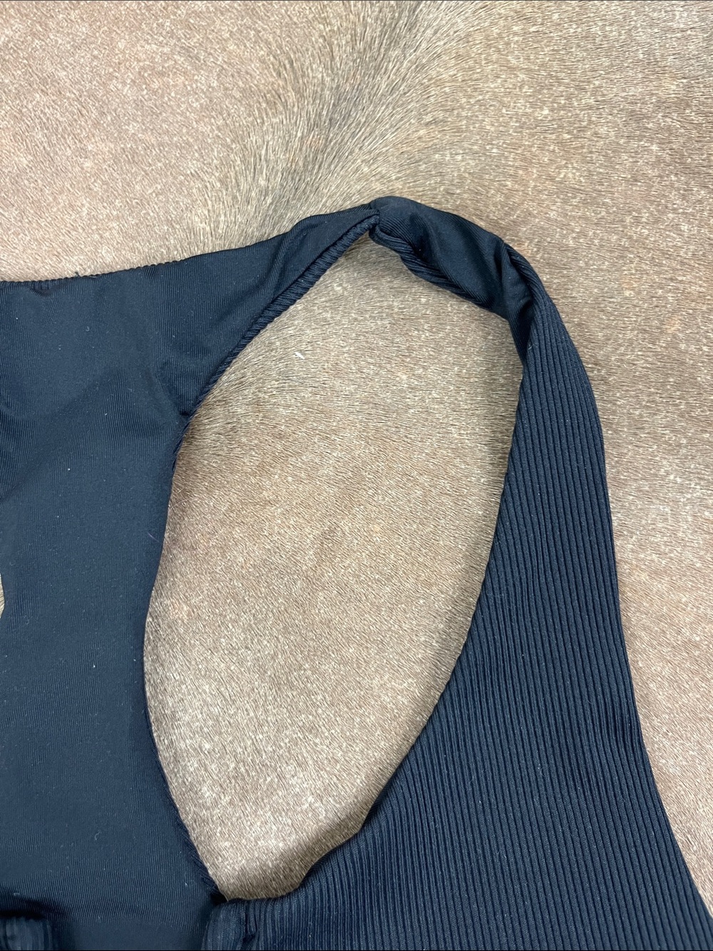 Beach Riot Ribbed V Plunge Racerback Bikini Top - Picture 3 of 4
